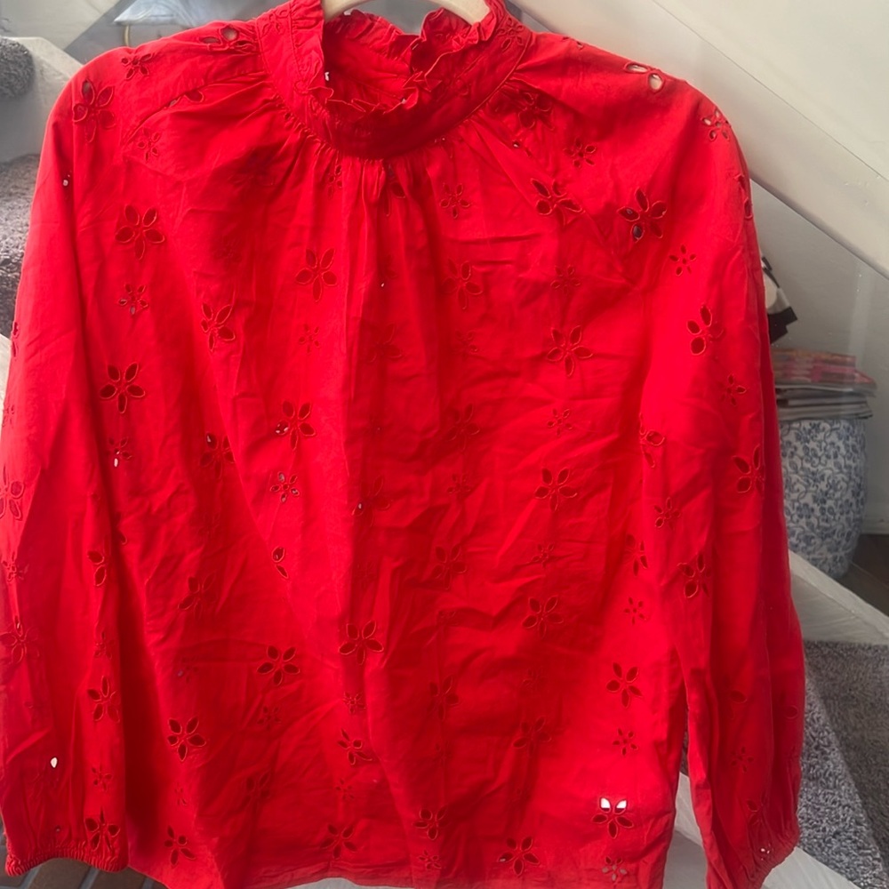 Red Eyelet ruffled collar Parisienne blouse 40 (Large)